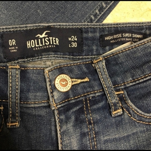 HOLLISTER High Rise Super Skinny Jeans - Picture 3 of 6